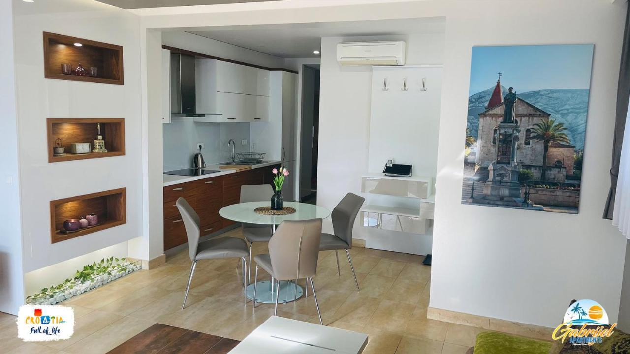 Gabrijel Apartments Makarska 1 Buitenkant foto